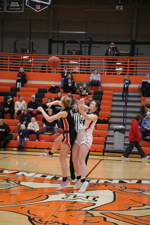 20230221_Mancelona Girls V over Bellaire_0010