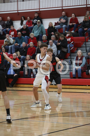 20240215_Bellaire Boys V over Onaway_0005