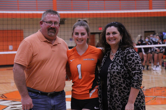 20201026_Mancelona Volleyball Parents Night_0042